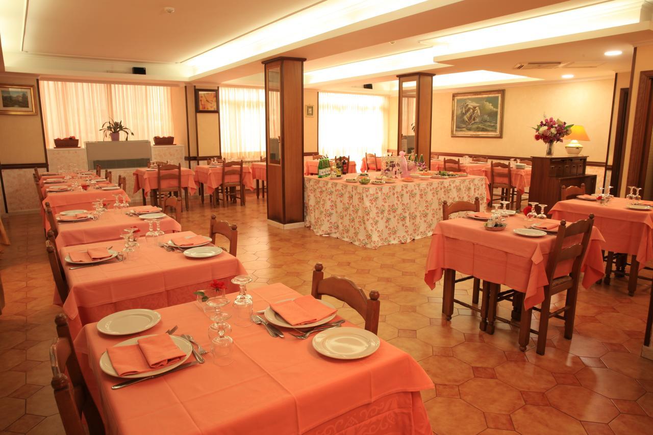 Hotel Ludovici Fiuggi Kültér fotó